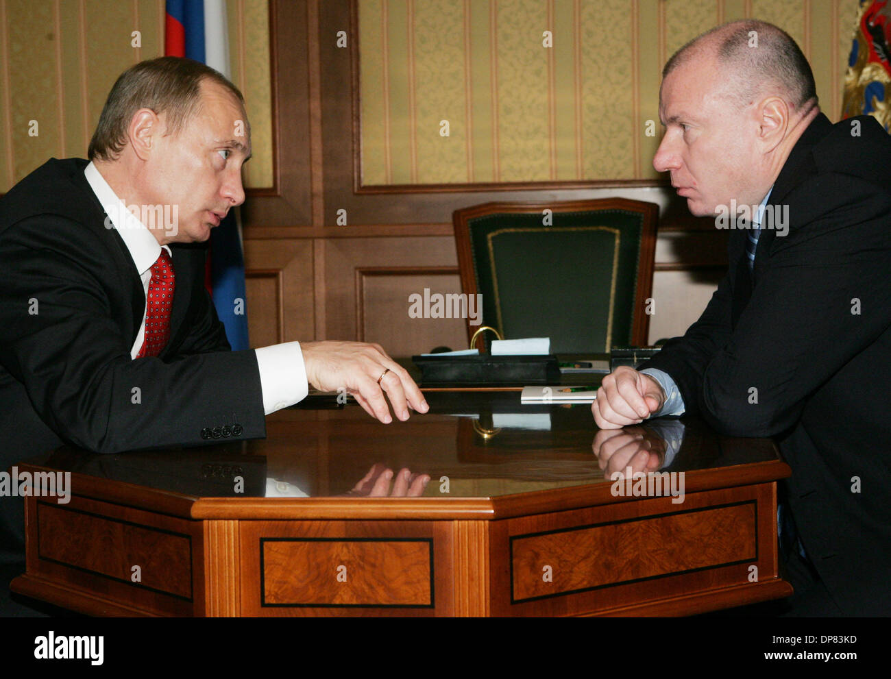 Russian president Vladimir Putin & the Head of `INTERROS` Group Vladimir Potanin.December 15,2005. (Credit Image: © PhotoXpress/ZUMA Press) RESTRICTIONS: North and South America Rights ONLY! Stock Photo